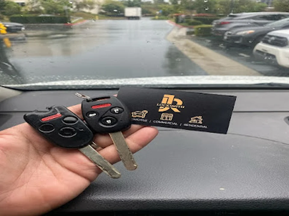 R & J Locksmith
